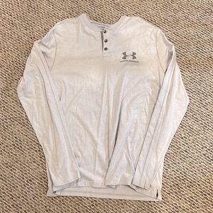 Mens Under Armour long sleeve Henley tee